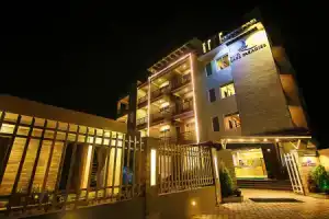 Hotel «Lake Paradise», Покхара