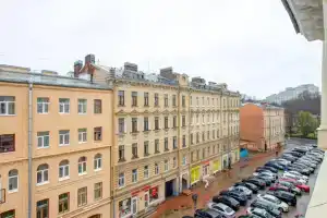 MyHome YourHome (МайХоум ЙоХоум) на переулке Финский, Санкт-Петербург