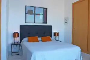 Benidorm sky - High-rise apartments, Бенидорм