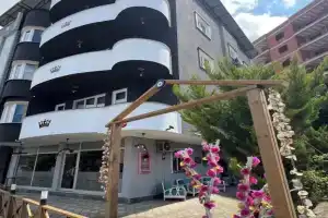 Has Home Nozbart, Трабзон