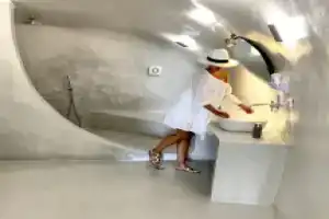 Fira Epic Residens, Фира