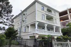 Гостевой дом «Белый лебедь», Кобулети