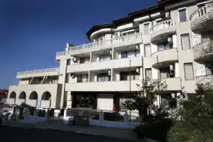 Hotel «Corona», Свети Влас
