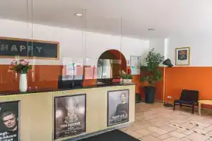 Happy Hotel Berlin, Берлин