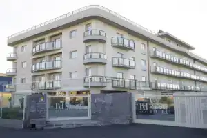 Catania International Airport Hotel, Катания