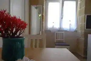 Dimora Petra, Полиньяно-а-Маре