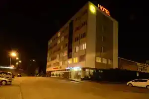 Hotel «Pzmot», Люблин