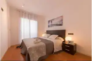 Ibersol Monaco Family Apartments, Салоу