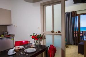 Pan Asia Seaview Apartment 2, Коккини-Хани