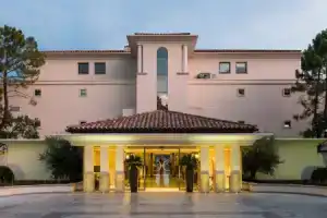 Hotel «Don Cesar», Порто-векшио