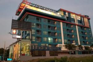 Отель «Bluetel Re'Sidence Bangkok Impact - Sha», Нонгтхабури