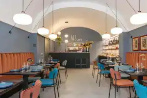 Отель «Vis Urban Suites & Spa», Бари
