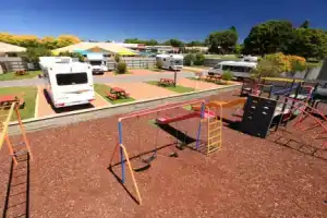 Отель «Rotorua Top 10 Holiday Park», Роторуа