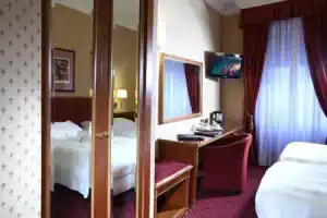 Hotel «Berna», Милан