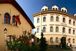 Hotel «Bayerischer Hof Dresden», Дрезден