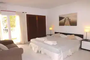 Bungalow Playa d'Or, 2 y 4, Кала-д'Ор