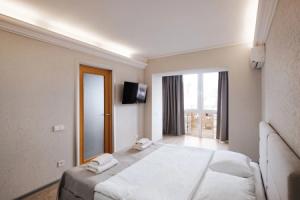 CityApartments Kyiv Льва Толстого, Киев