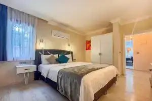 Carrington Suites Hotel, Олюдениз