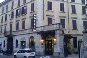 Hotel «Minerva», Милан