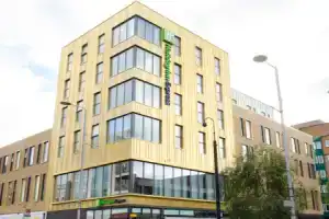 Holiday Inn Express London-Ealing, An Ihg Hotel, Лондон