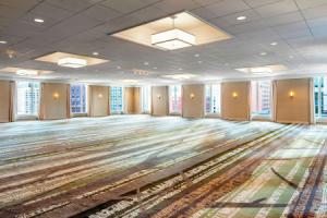 Отель «The Westin Michigan Avenue Chicago», Чикаго