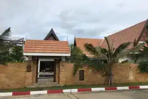 Vip Chain Resort Pool Villa, Бан Пхе