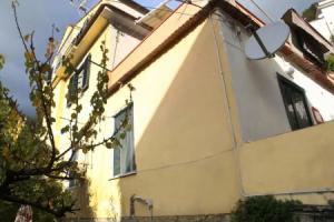 Casa Rosa appartamento con giardino, Четара
