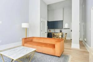 Sleeps 16 4 Units, Steps to the French Quarter The Harlequin by Avantstay, Новый Орлеан