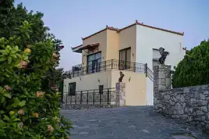 Langley Resort Almirida Bay, Алмирида