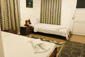 Cam Hotel, Гюмбет