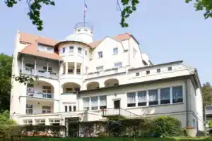 Отель «Waldschloss Parow», Козеров