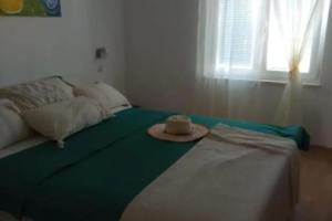 Cozy Vodice Garden Apartments With Terrace and BBQ, Водице