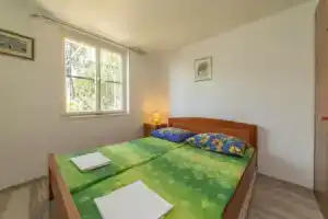 Perfect Beachfront Getaway Ideal for Families, Сегет Враница