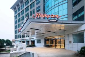 Отель «Hampton By Hilton Wuhan Tianhe Airport East», Ухань