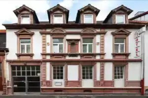 Stadthotel, Кайзерслаутерн