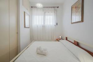 Breathtaking Seaview Flat in Sardinia, Порто-Торрес