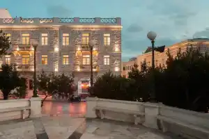 Syros Soul, Кинион