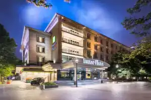 Dunav Plaza Hotel, Русе