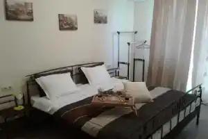 Senator Hotel, Тбилиси