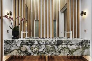 Отель «Cresanto Luxury Suites», Имеровигли