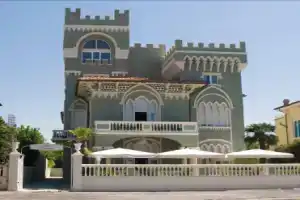 Hotel «Gennarino», Ливорно