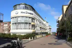 Hotel «Strandperle», Куксхафен