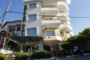 Bonapart Hotel, Чешме