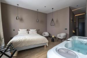 La Suite Catalane (Jacuzzi Spa ClairAzur), Марсель