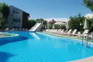 Clup Cinar Hotel, Дальян