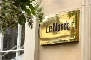 Le Monde Hotel, Эдинбург