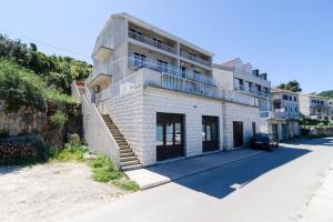 Apartments Angelo, Полач