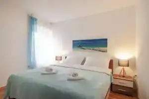 Viva - 2 bedroom apt in city centar, Задар