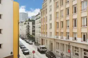 Hotel «Eiffel Capitol», Париж