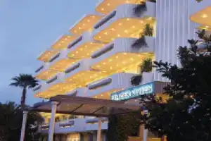 Blazer Suites Hotel, Афины